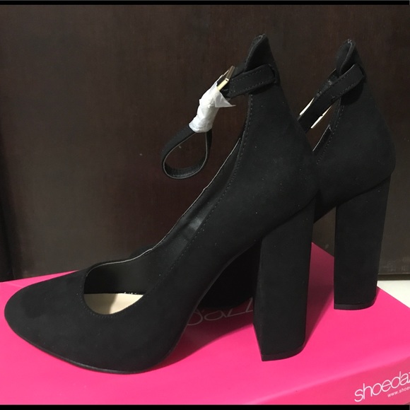 ShoeDazzle Ulyssa Pumps - Picture 3 of 4